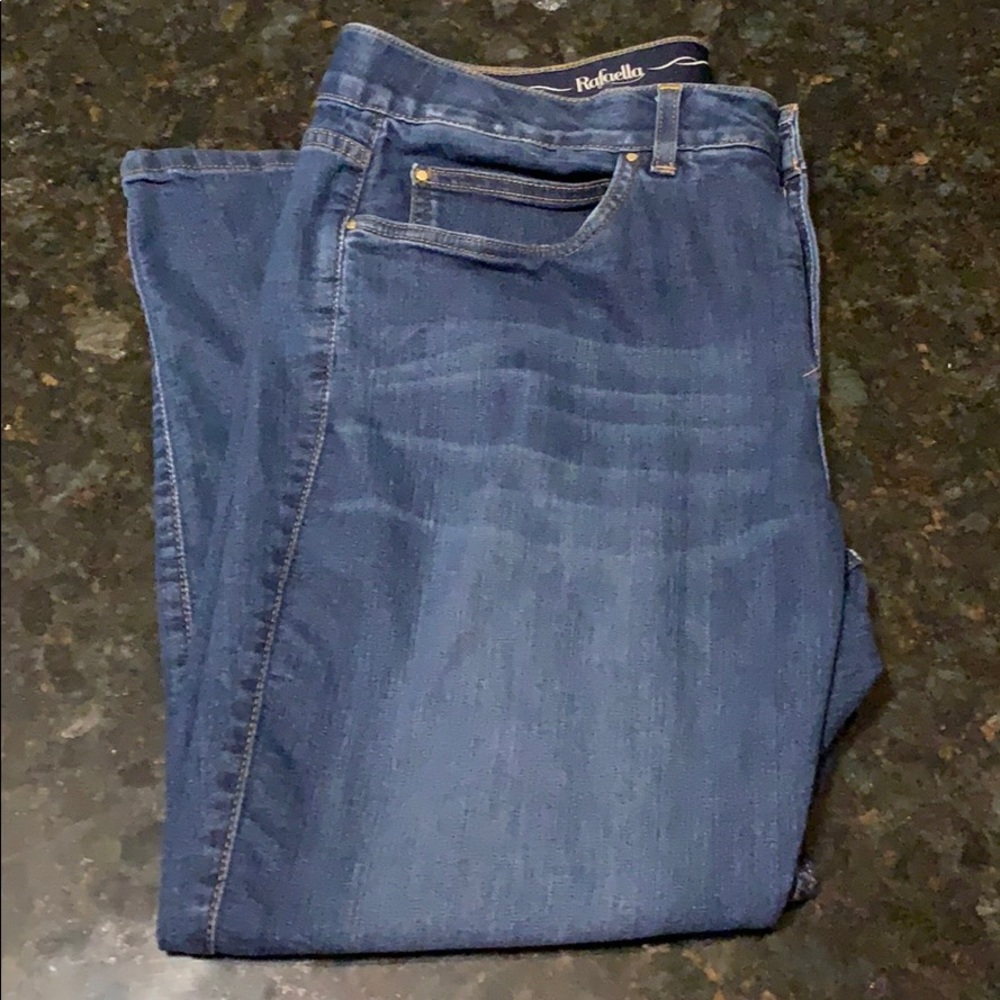 Rafaella Weekend Slimming Ankle Jeans